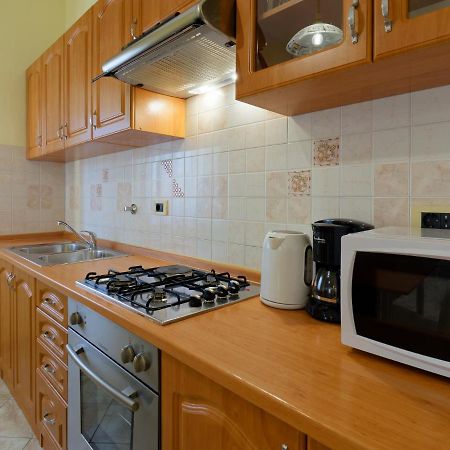Apartments Belvedere By Rent Istria Plovanija Luaran gambar