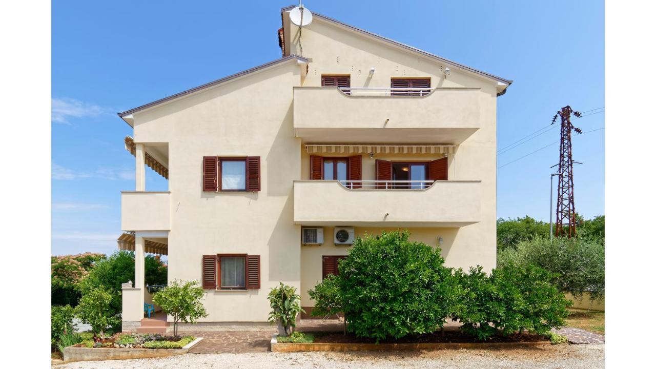 Apartments Belvedere By Rent Istria Plovanija Luaran gambar