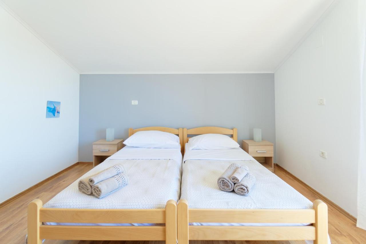 Apartments Belvedere By Rent Istria Plovanija Luaran gambar