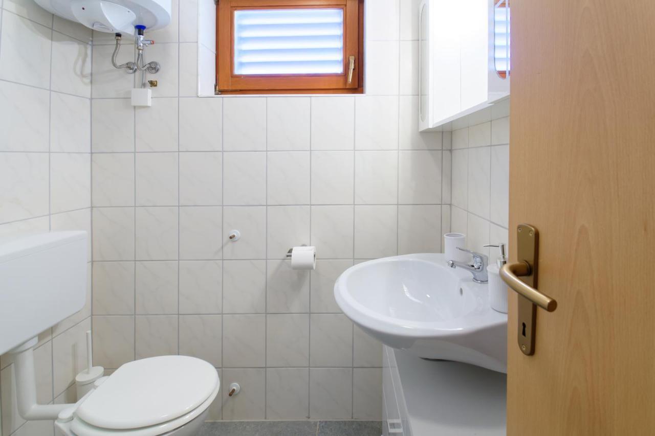 Apartments Belvedere By Rent Istria Plovanija Luaran gambar