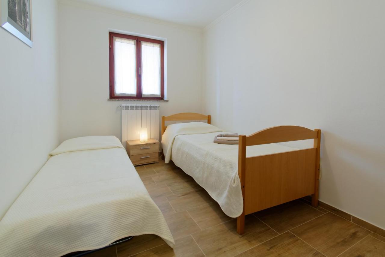 Apartments Belvedere By Rent Istria Plovanija Luaran gambar