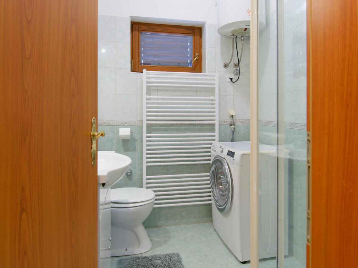Apartments Belvedere By Rent Istria Plovanija Luaran gambar